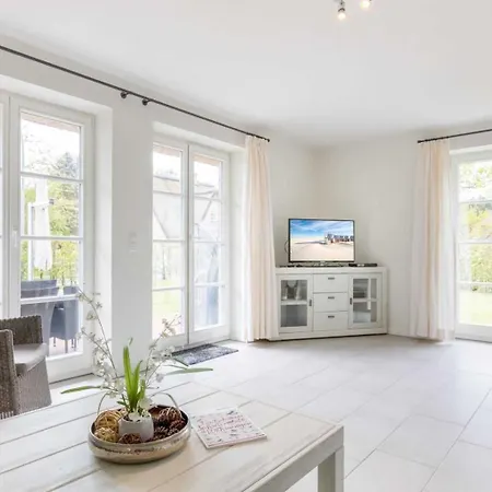 Ferienhaus Haushaelfte 5b Id 330